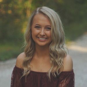 Meet your Posher, Aly